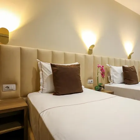 Mimani 4* Μπεράτ