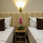 Mimani 4*