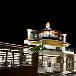 Mimani 4*